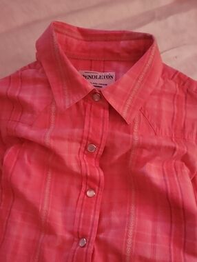 Pendleton of Oregon Coral Longsleeve Western Shirt w Snap Closure Size L